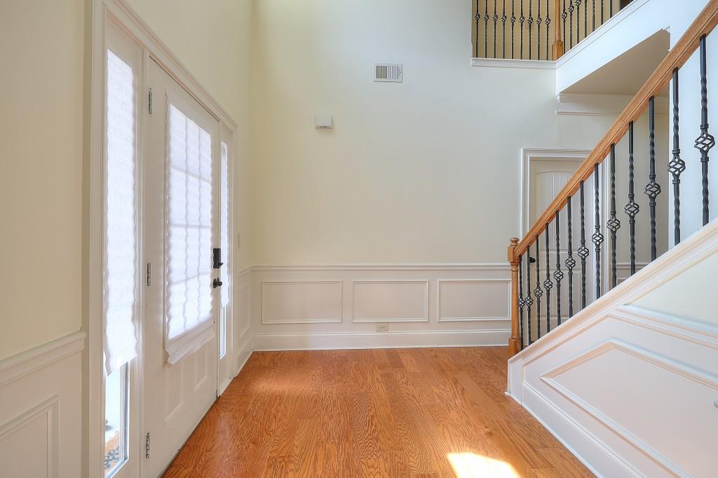 2597 Corey Park Drive Property Photo 5