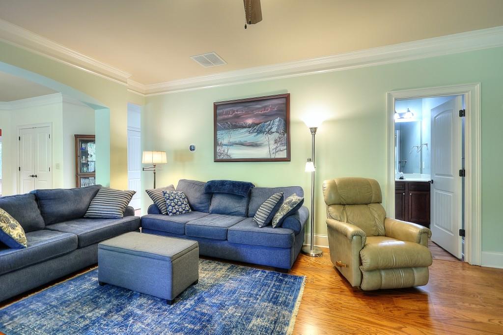 2597 Corey Park Drive Property Photo 16