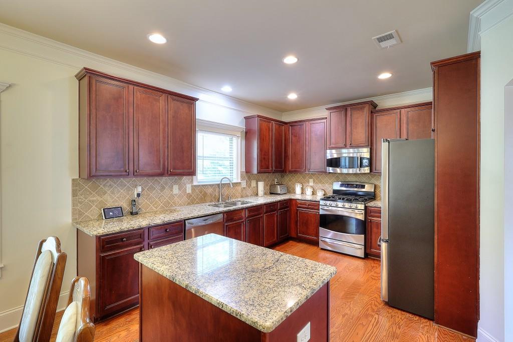 2597 Corey Park Drive Property Photo 18
