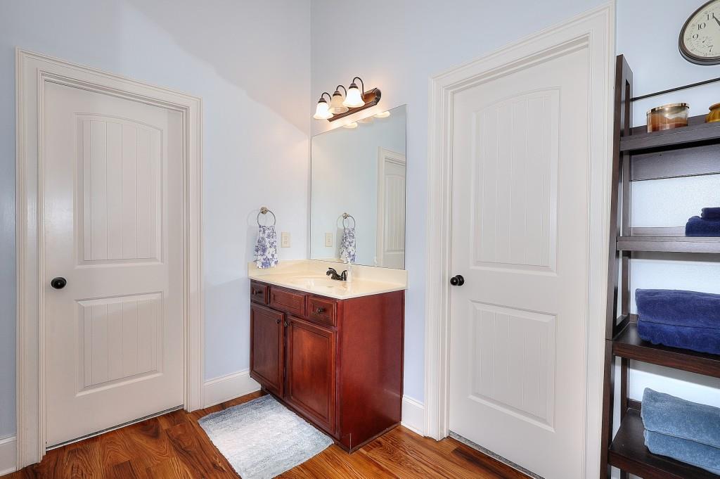 2597 Corey Park Drive Property Photo 32