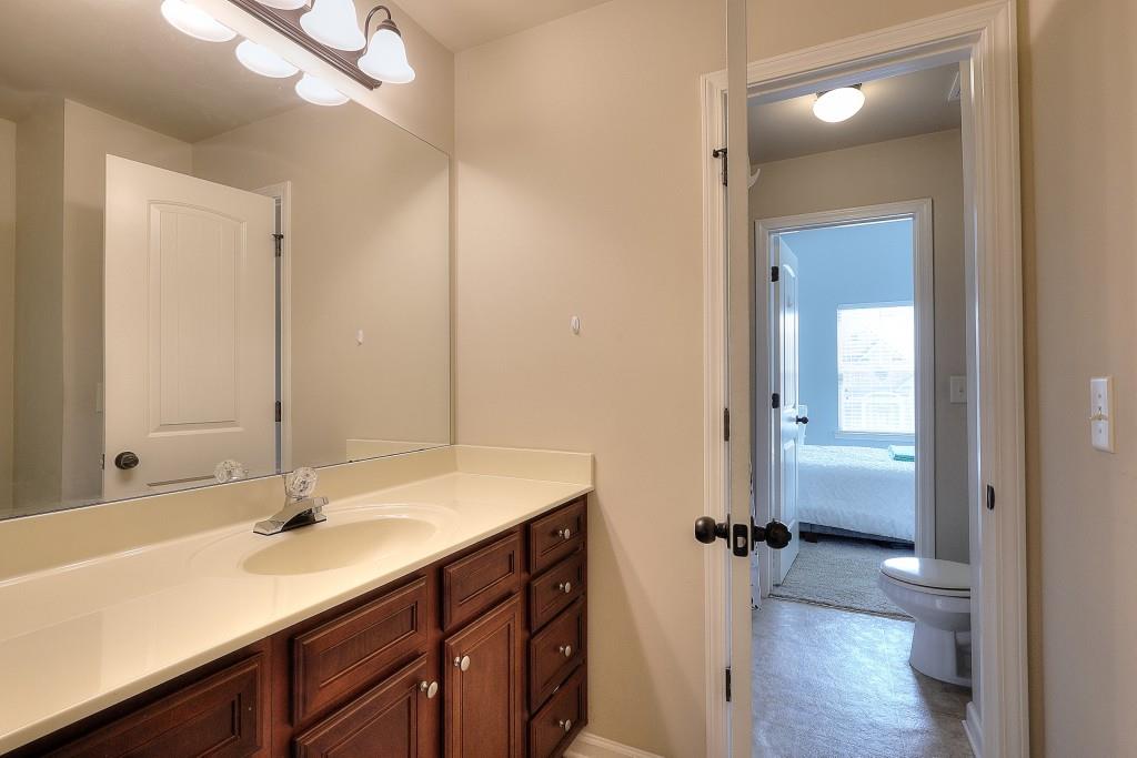 2597 Corey Park Drive Property Photo 40