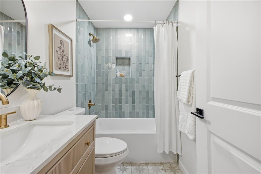 1348 Nebo Road Property Photo 17
