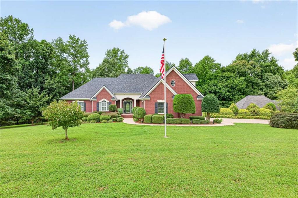 1077 Scales Creek Road Property Photo 2