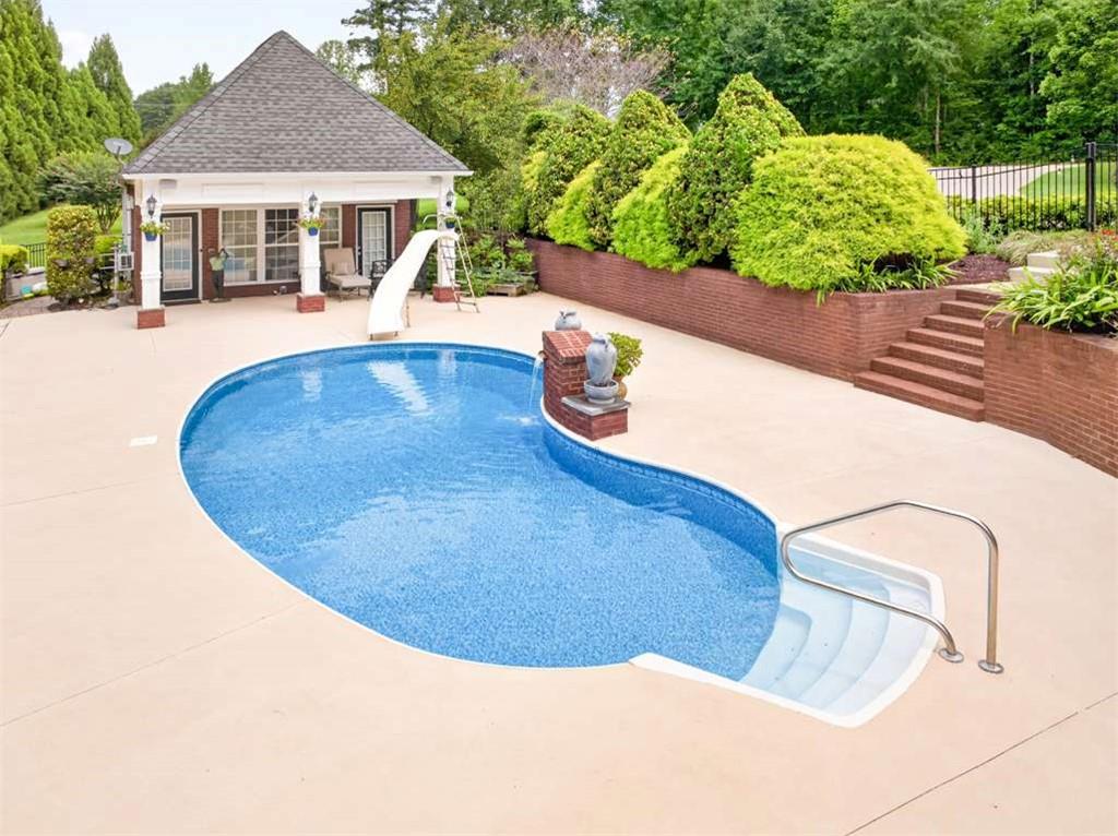 1077 Scales Creek Road Property Photo 10