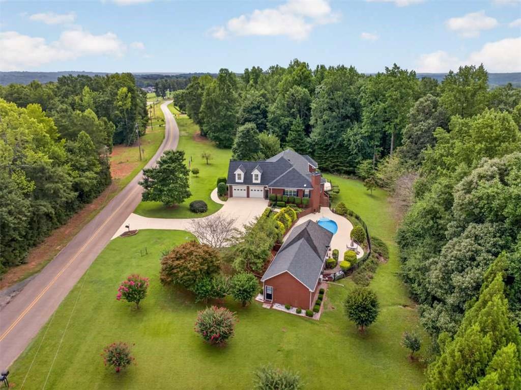 1077 Scales Creek Road Property Photo 11