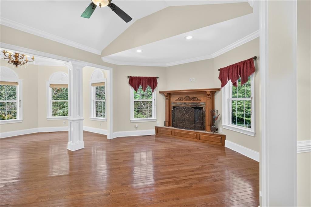 1077 Scales Creek Road Property Photo 22