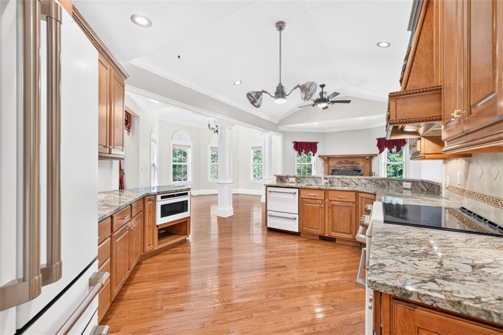 1077 Scales Creek Road Property Photo 26