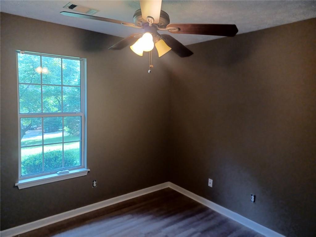 6110 Lakeside Court Property Photo 10