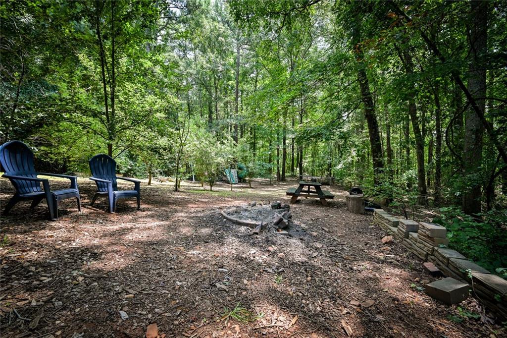 12426 Edgewater Drive Property Photo 11