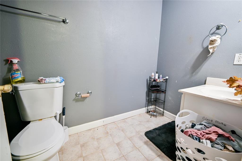 12426 Edgewater Drive Property Photo 50