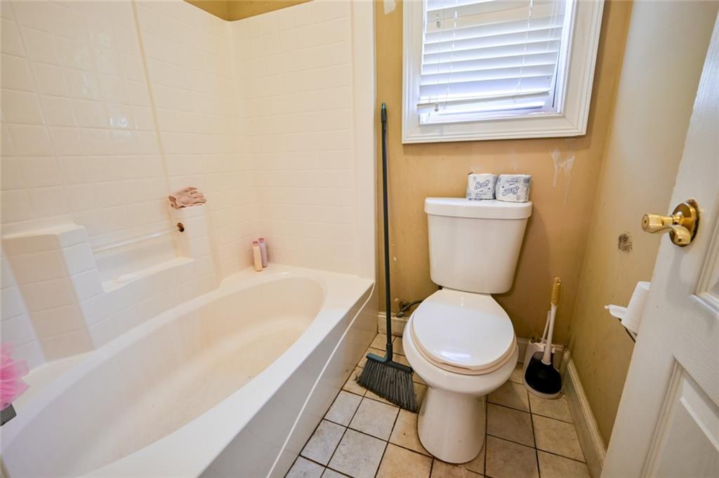 12426 Edgewater Drive Property Photo 60