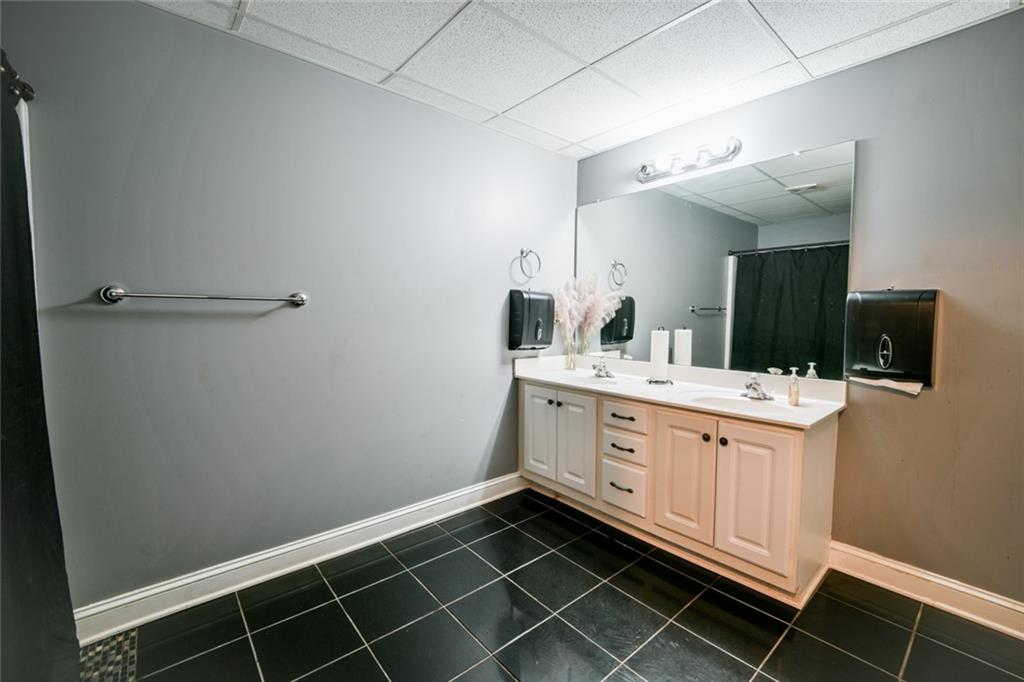 12426 Edgewater Drive Property Photo 73
