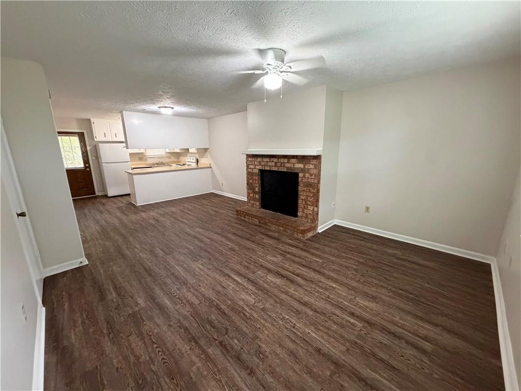 110 Chalfont Drive Unit 3 Property Photo 2