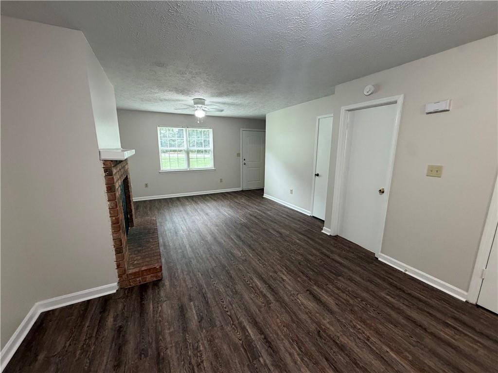 110 Chalfont Drive Unit 3 Property Photo 3