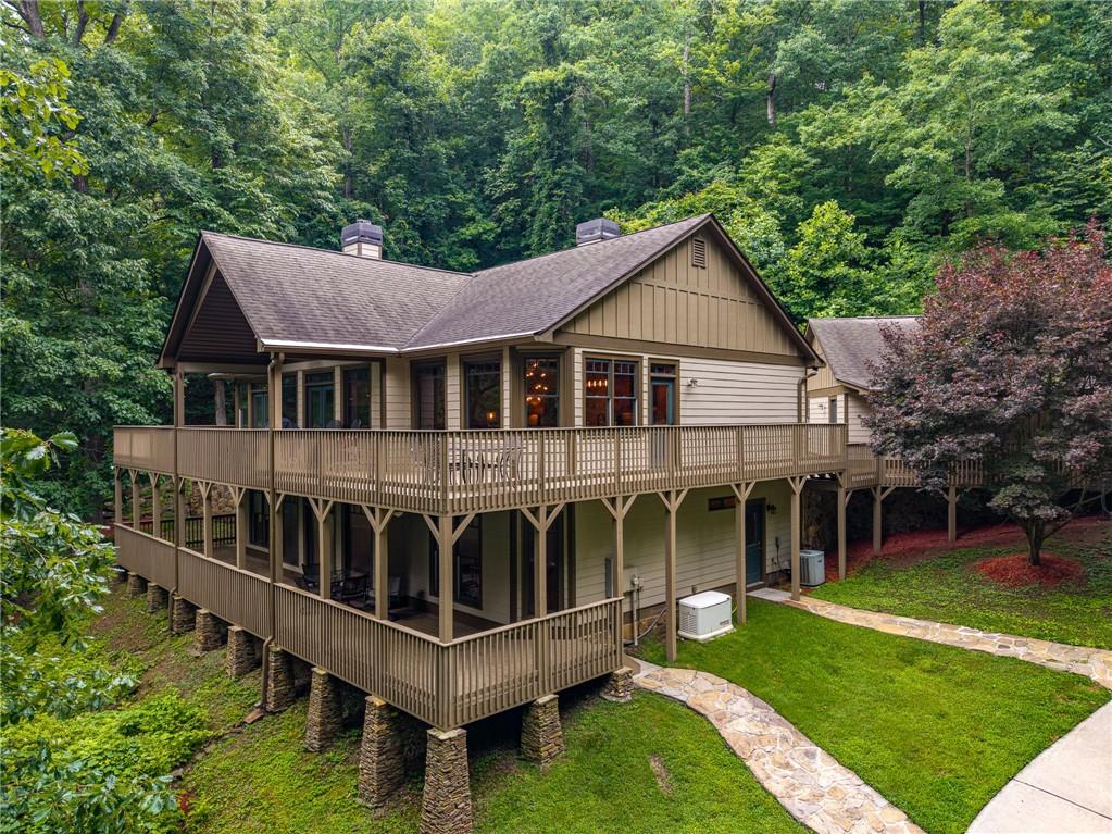 1117 Rambling Road Property Photo 1
