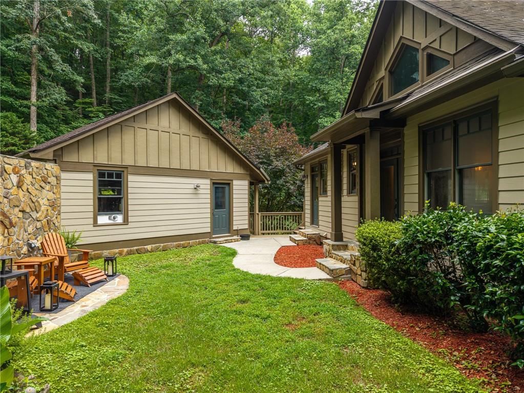 1117 Rambling Road Property Photo 15