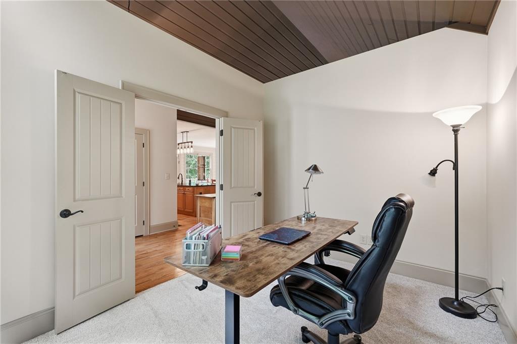 1117 Rambling Road Property Photo 28