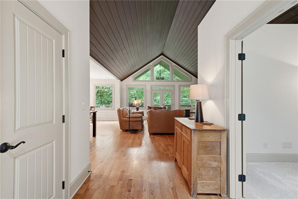 1117 Rambling Road Property Photo 30