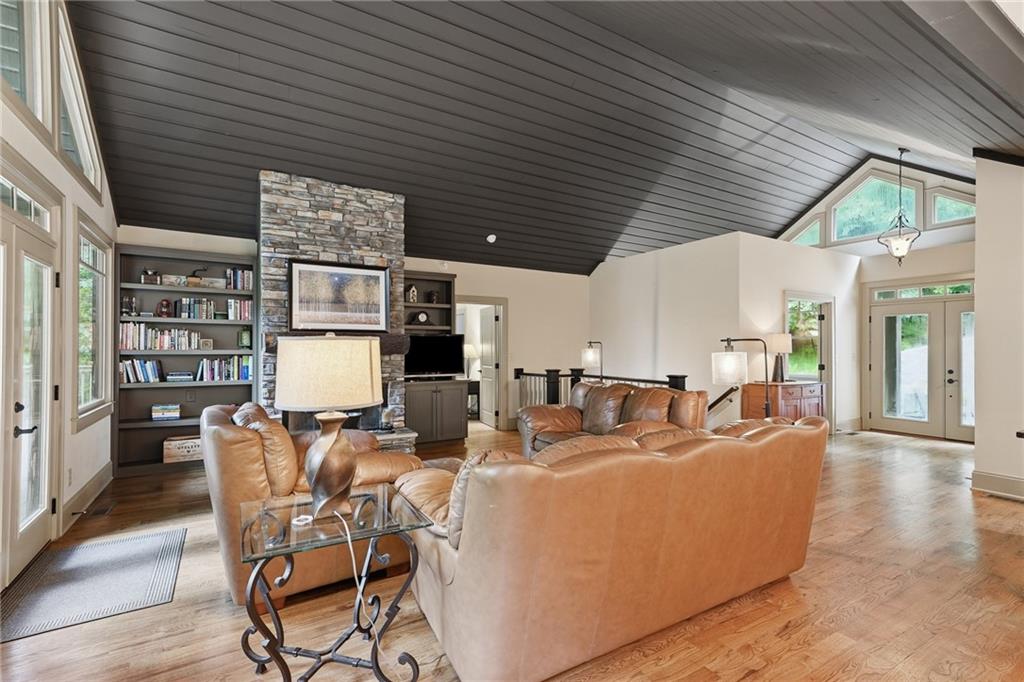 1117 Rambling Road Property Photo 34