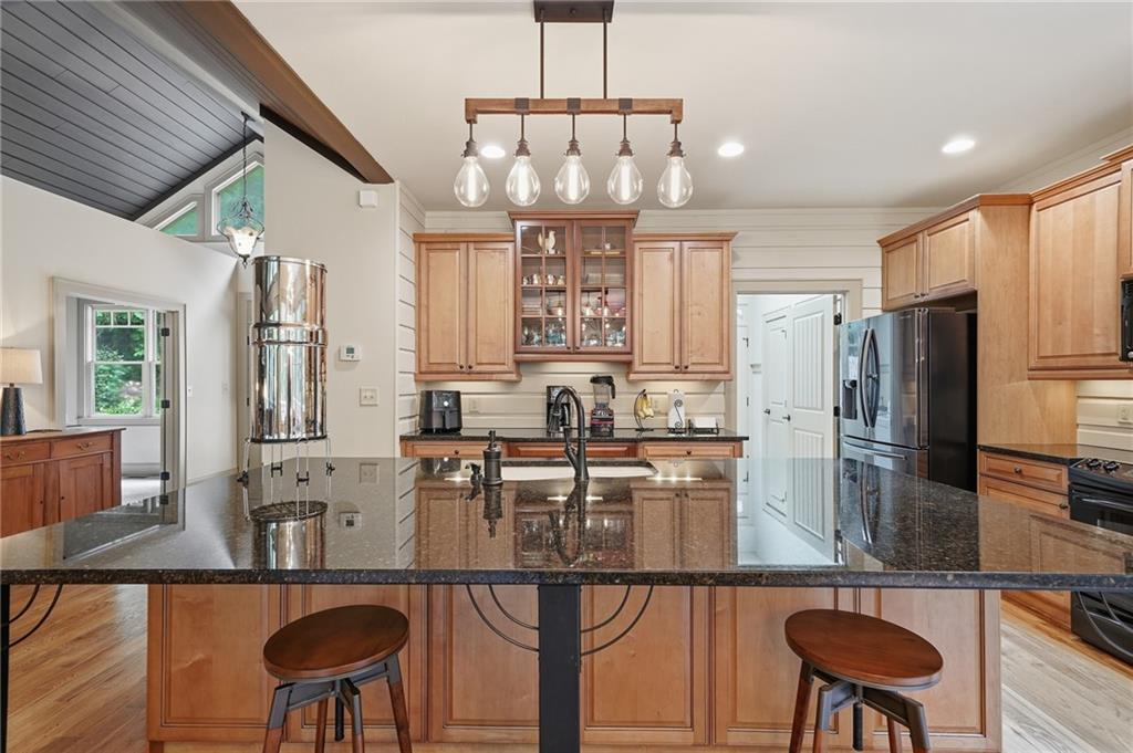 1117 Rambling Road Property Photo 40