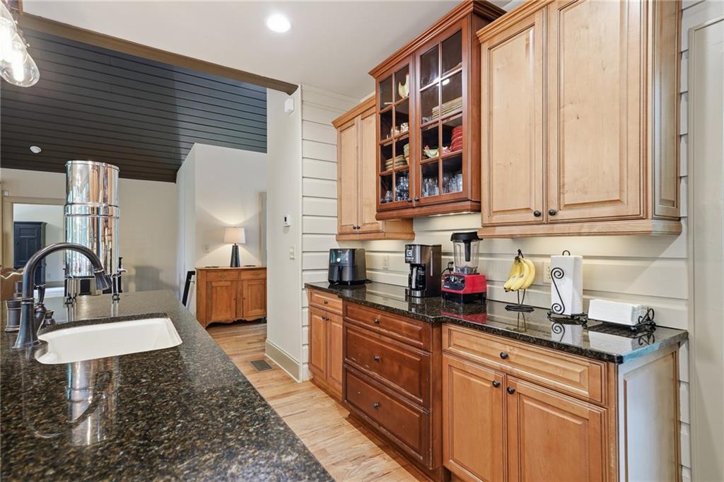 1117 Rambling Road Property Photo 44