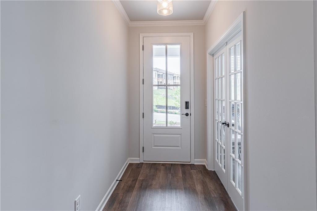 3644 Arrow Root Circle Property Photo 2