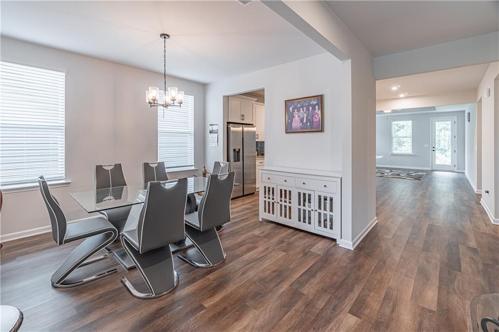 3644 Arrow Root Circle Property Photo 3