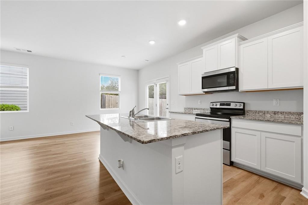 5260 Barberry Avenue Property Photo 10