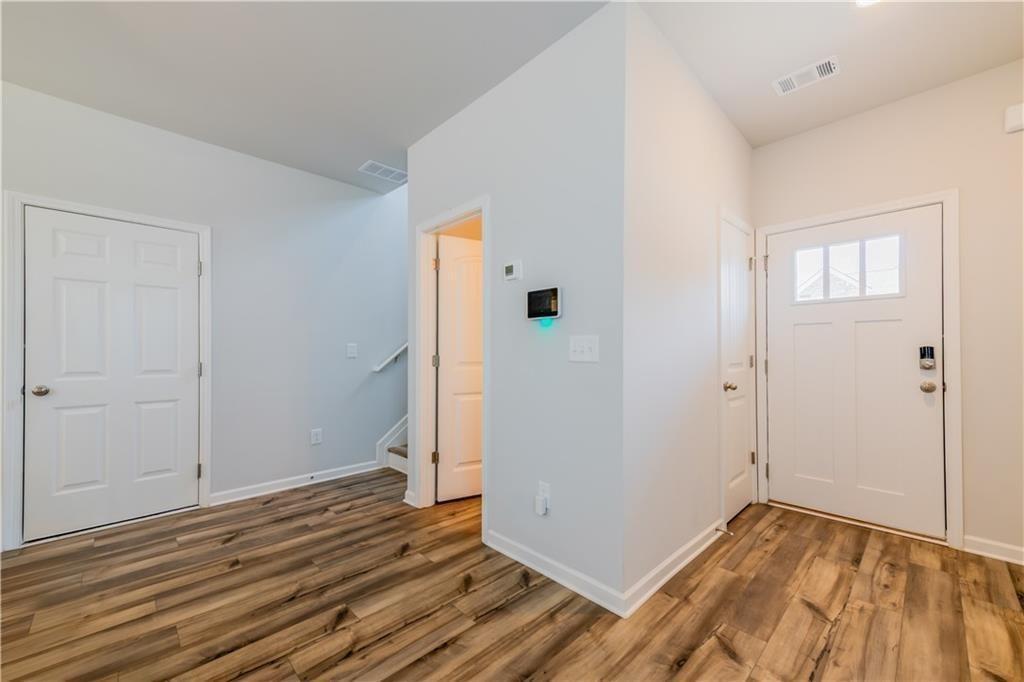 4700 Blake Loop Property Photo 24