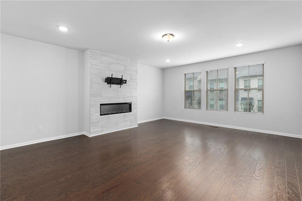 4361 White Spruce Alley Property Photo 8