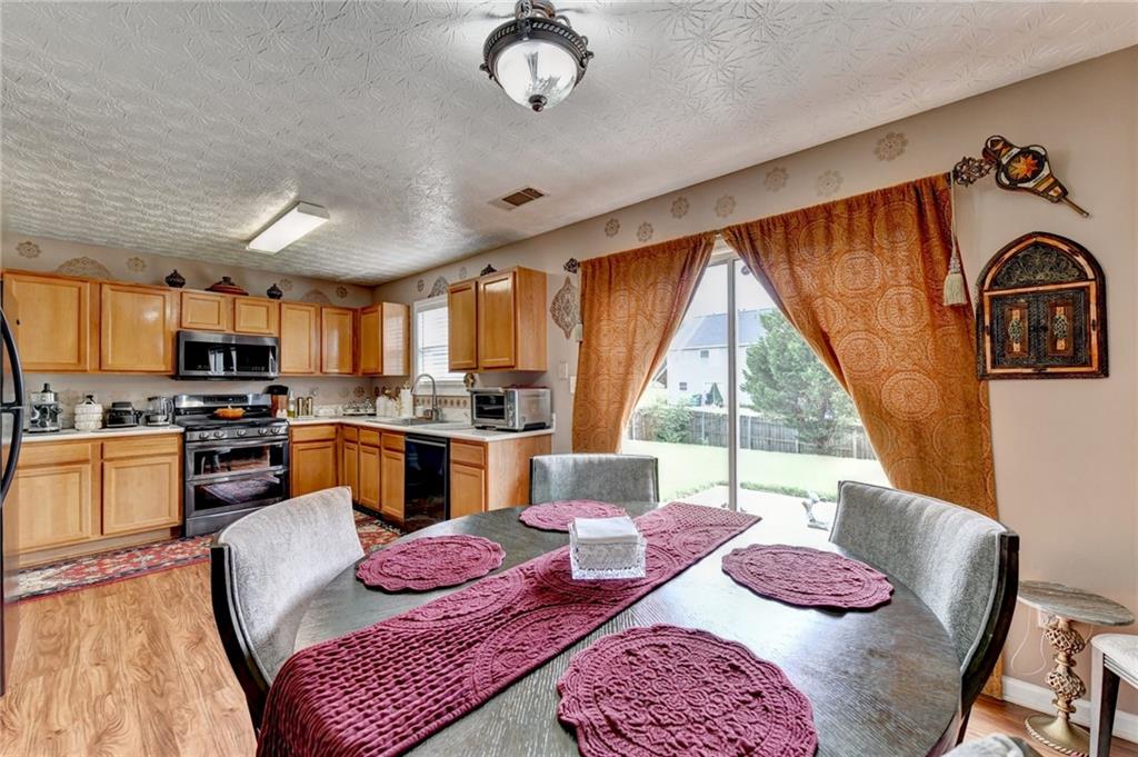 4654 Pine Isle Way Property Photo 20