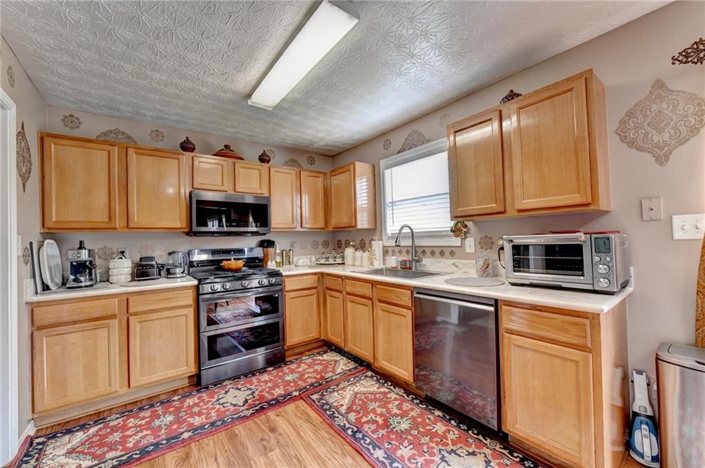 4654 Pine Isle Way Property Photo 23