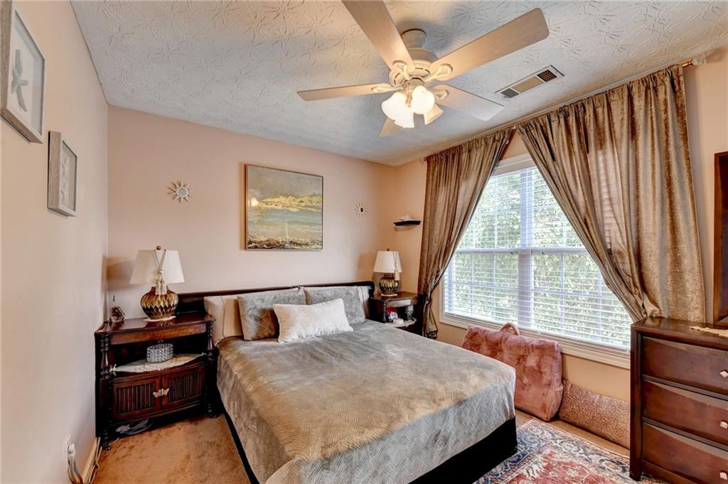 4654 Pine Isle Way Property Photo 30