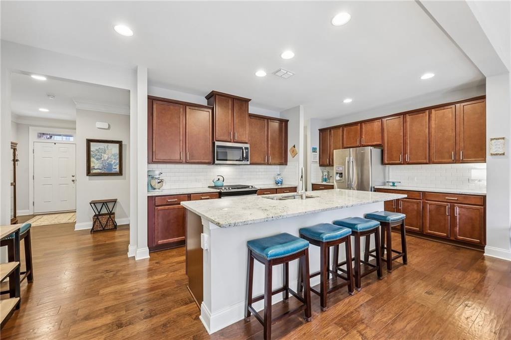 8630 Gladden Lane Property Photo 4