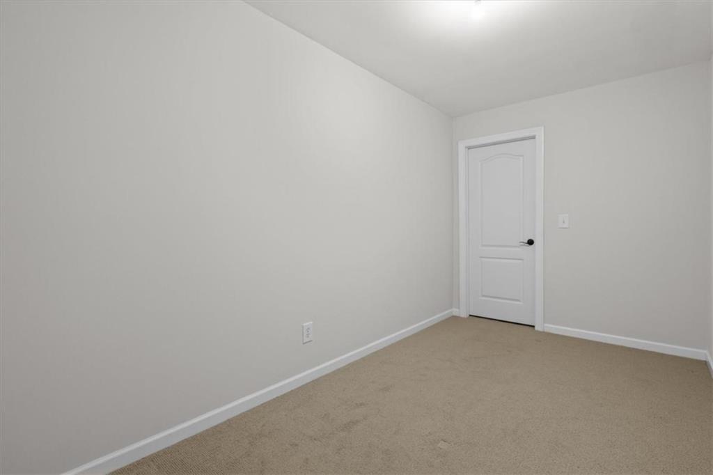120 Camilla Drive Property Photo 33