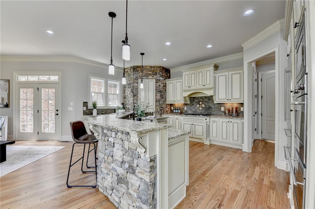 3487 Binghurst Road Property Photo 17