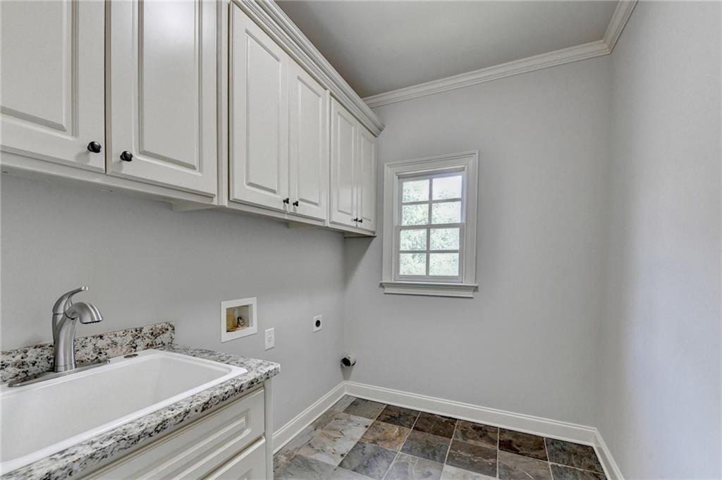 3487 Binghurst Road Property Photo 45