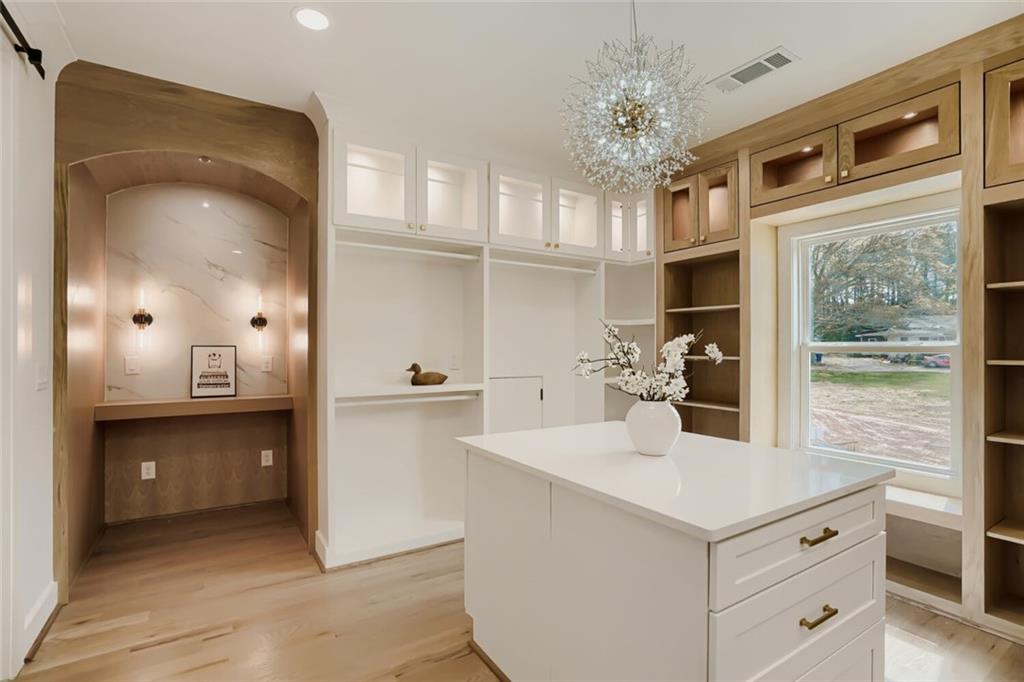 932 Cooper Road Property Photo 29
