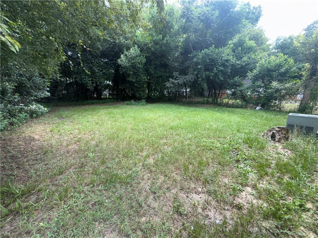 1562 Burton Avenue Property Photo 8