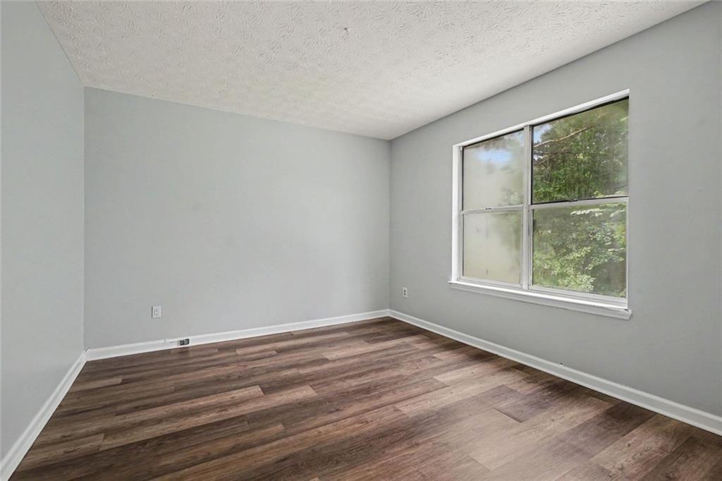 5458 Winslow Crossing N Property Photo 17