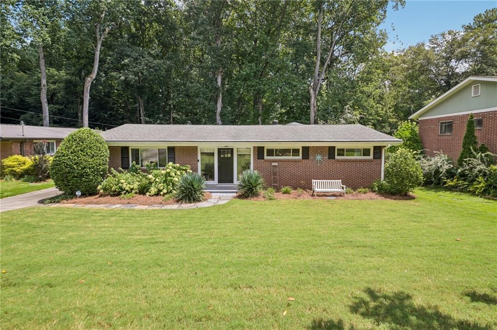 2167 Fairway Circle Ne Property Photo 1