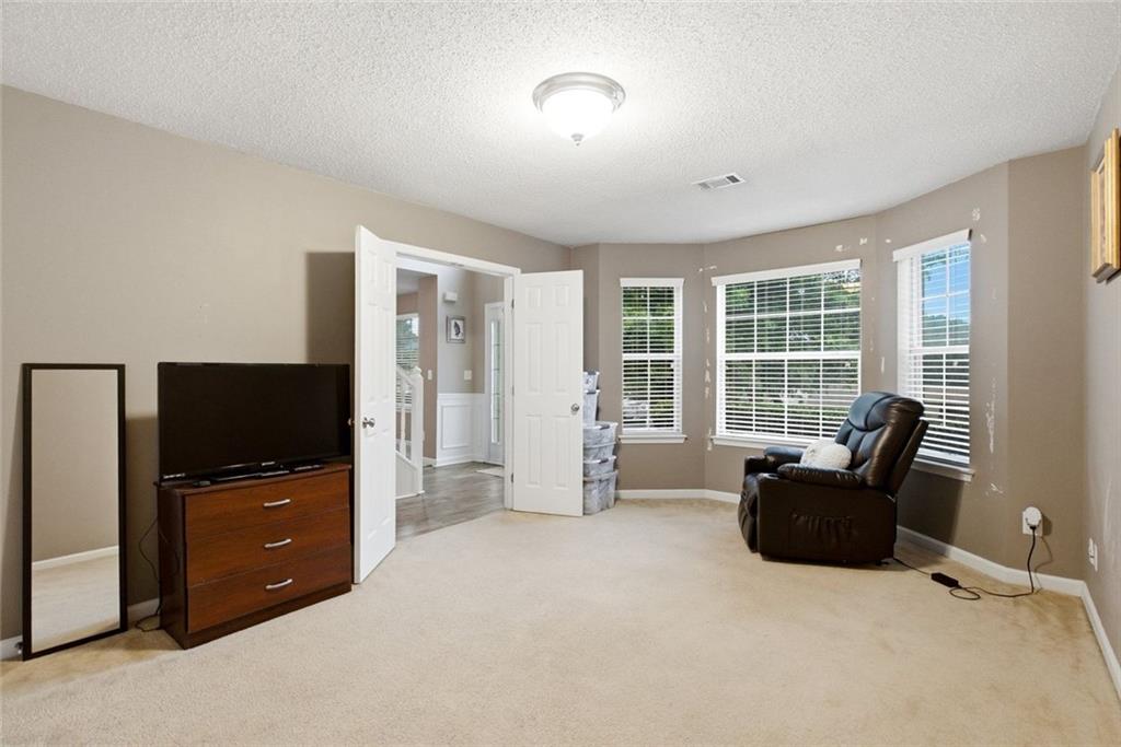 5503 Mudlark Circle Property Photo 5