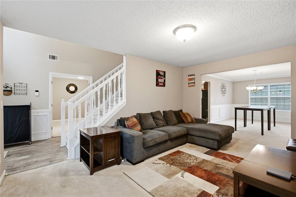 5503 Mudlark Circle Property Photo 9