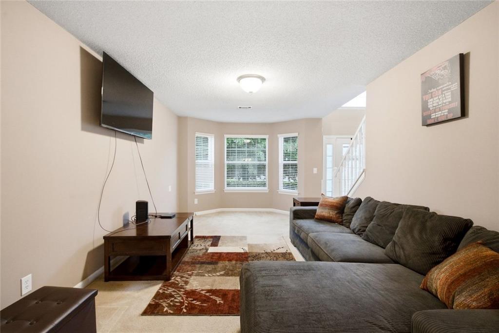 5503 Mudlark Circle Property Photo 10
