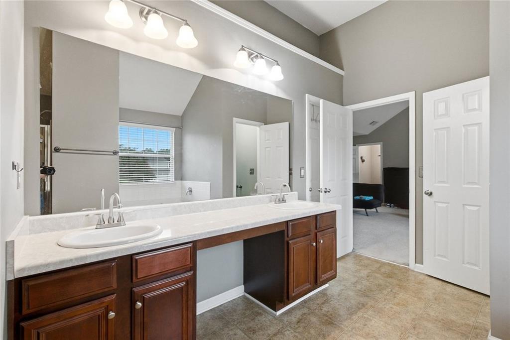 5503 Mudlark Circle Property Photo 28
