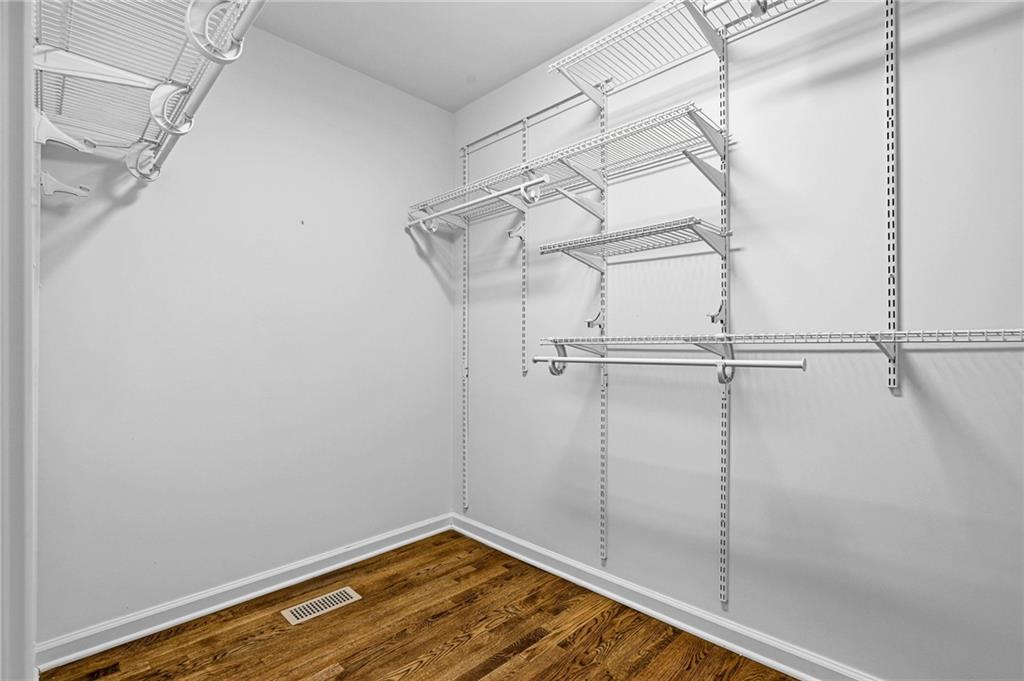 2670 Woodridge Drive Property Photo 16