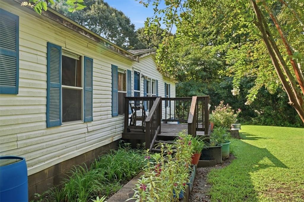 5183 Latty Road Property Photo 3