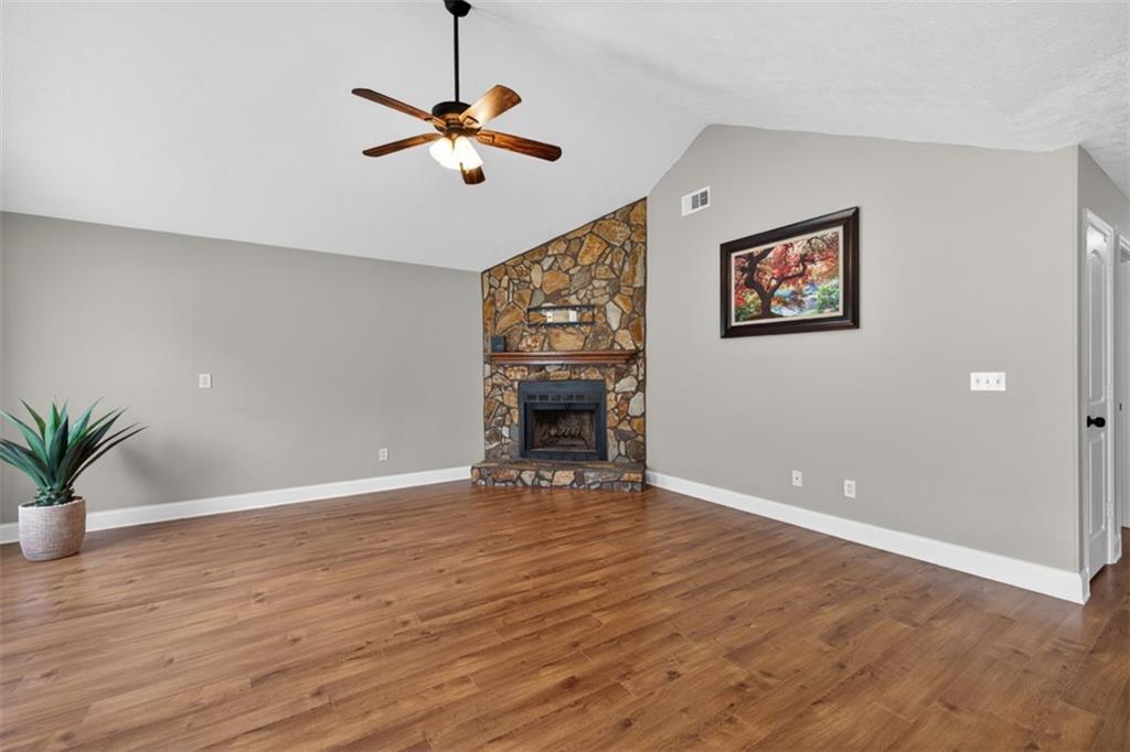 121 Brownsmill Drive Property Photo 7