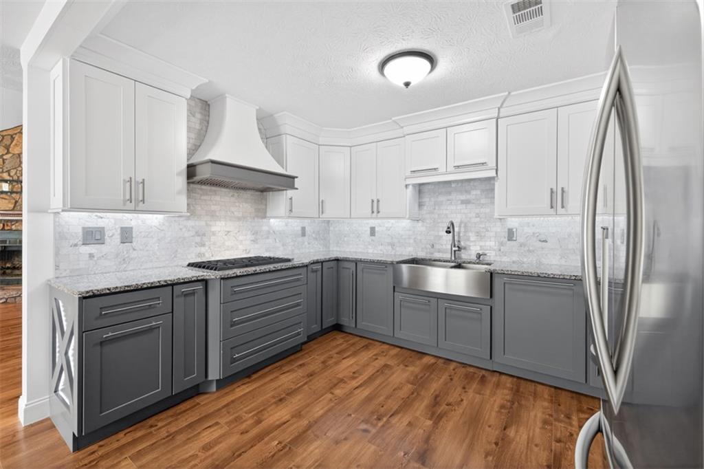 121 Brownsmill Drive Property Photo 11