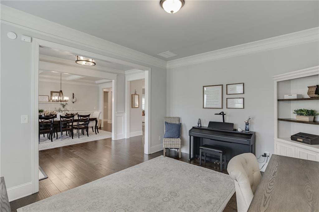 4695 Gablestone Crossing Property Photo 6